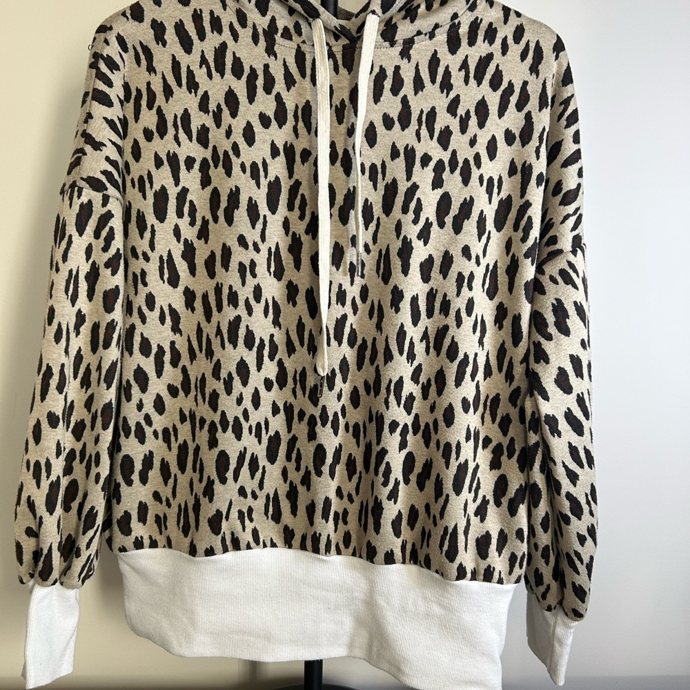 ANDTHEWHY Leopard Print Hoodie